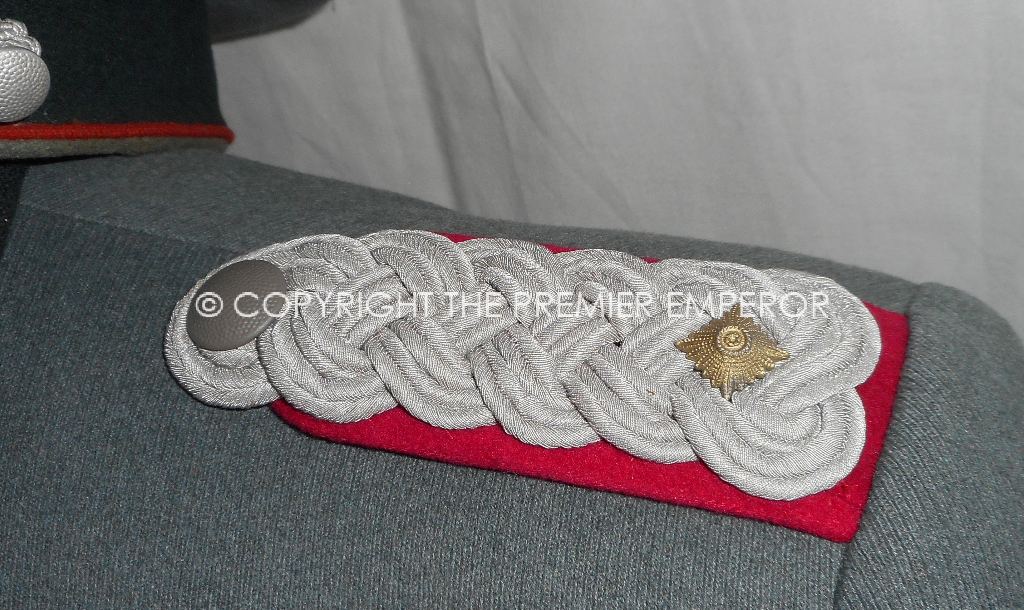 German Artillery Officers Tunic & Visor cap Dated .1944