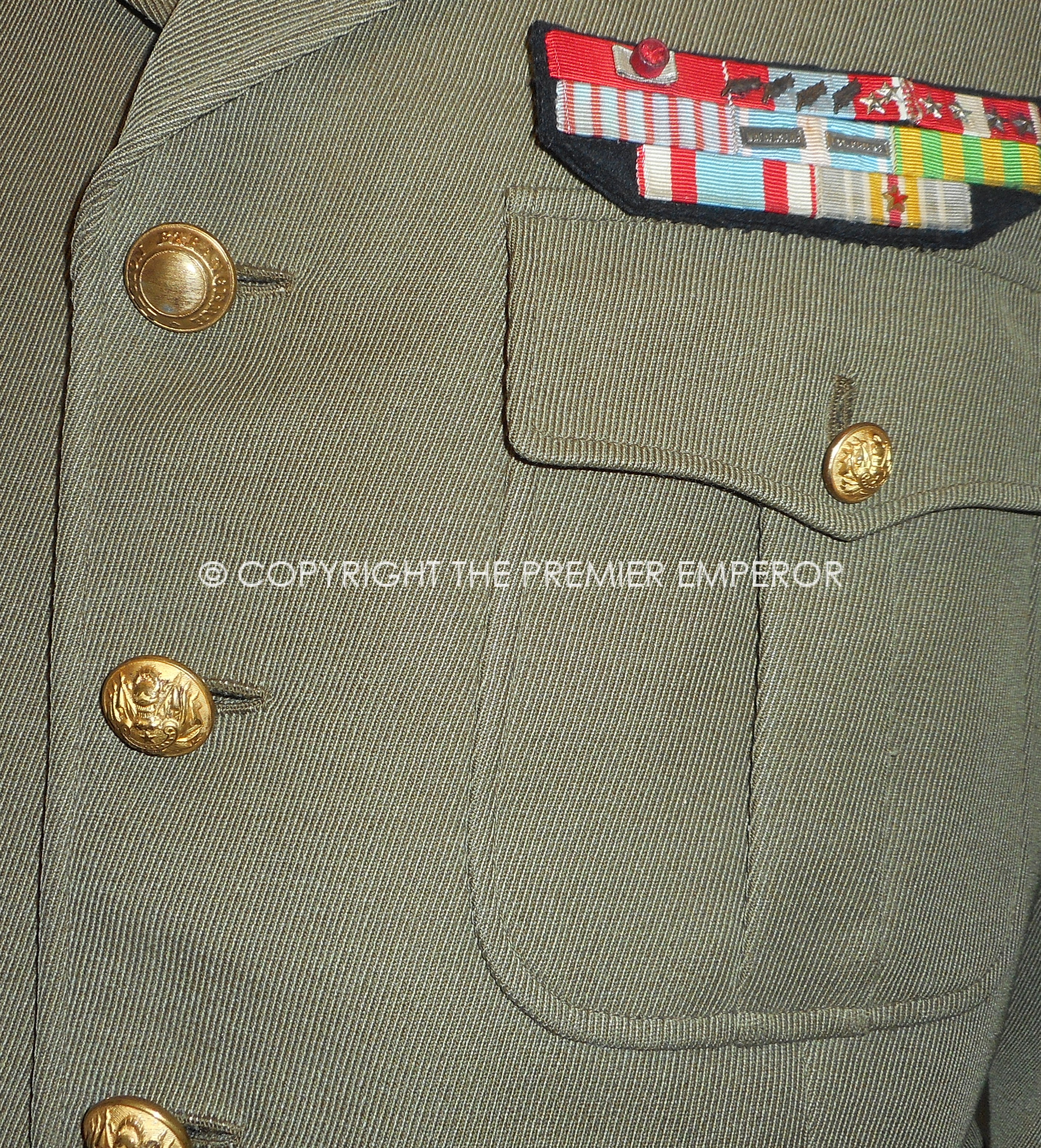 Français tunique Légion étrangère généraux(Indochine/Algerie).