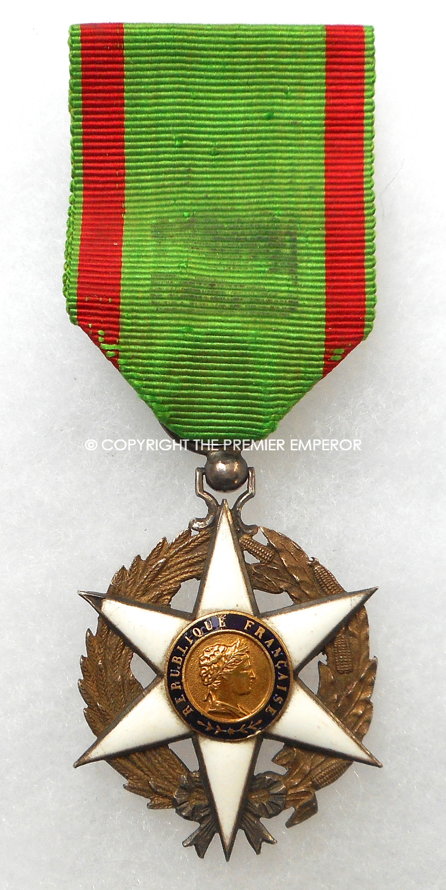 France. Order of Agricultural Merit,Knight.(Ordre de Merite Agricole,chevalier).