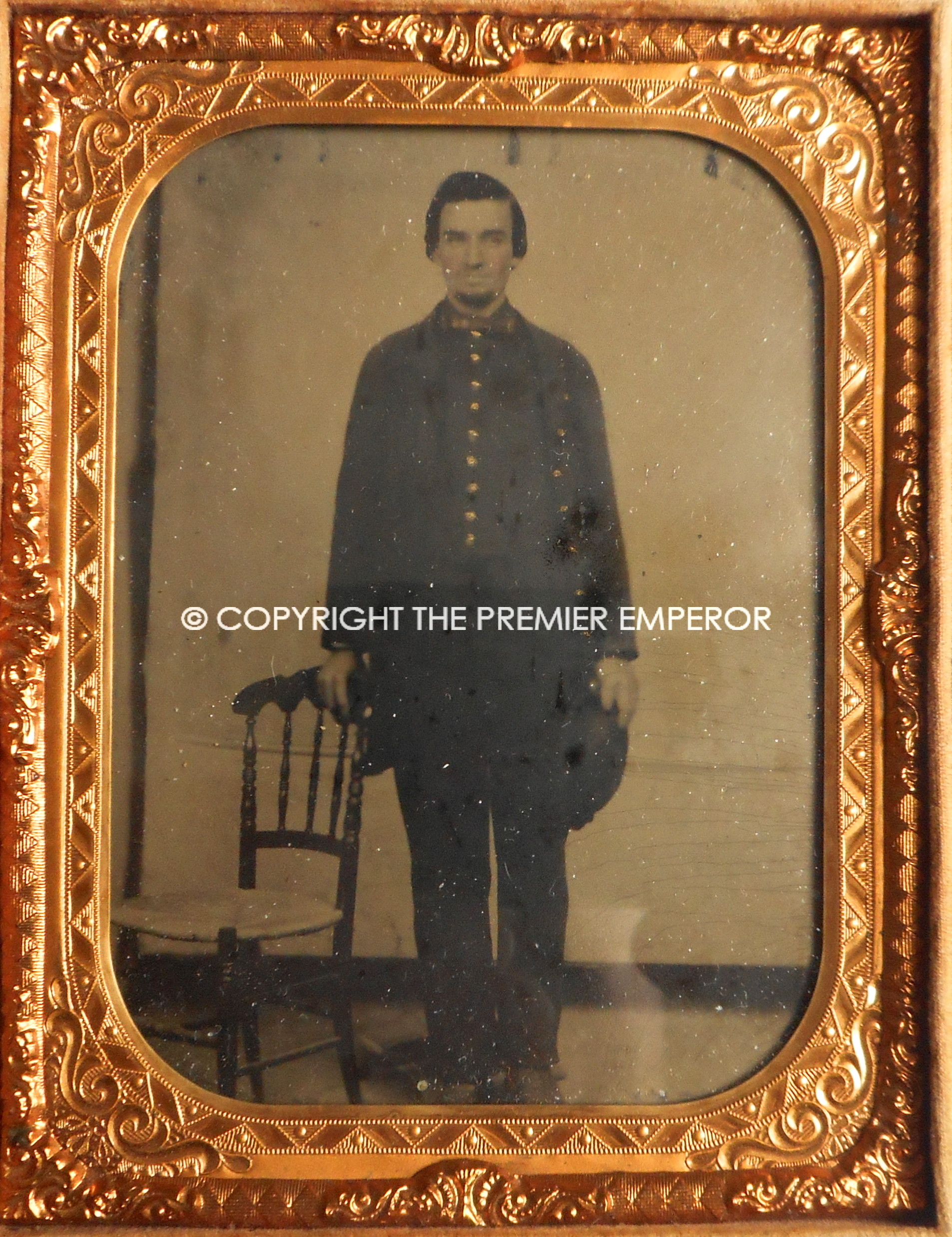 American Civil War Extra Large size Tin Type photograph of a Union Soldier complete in its original case.Circa.1864/65