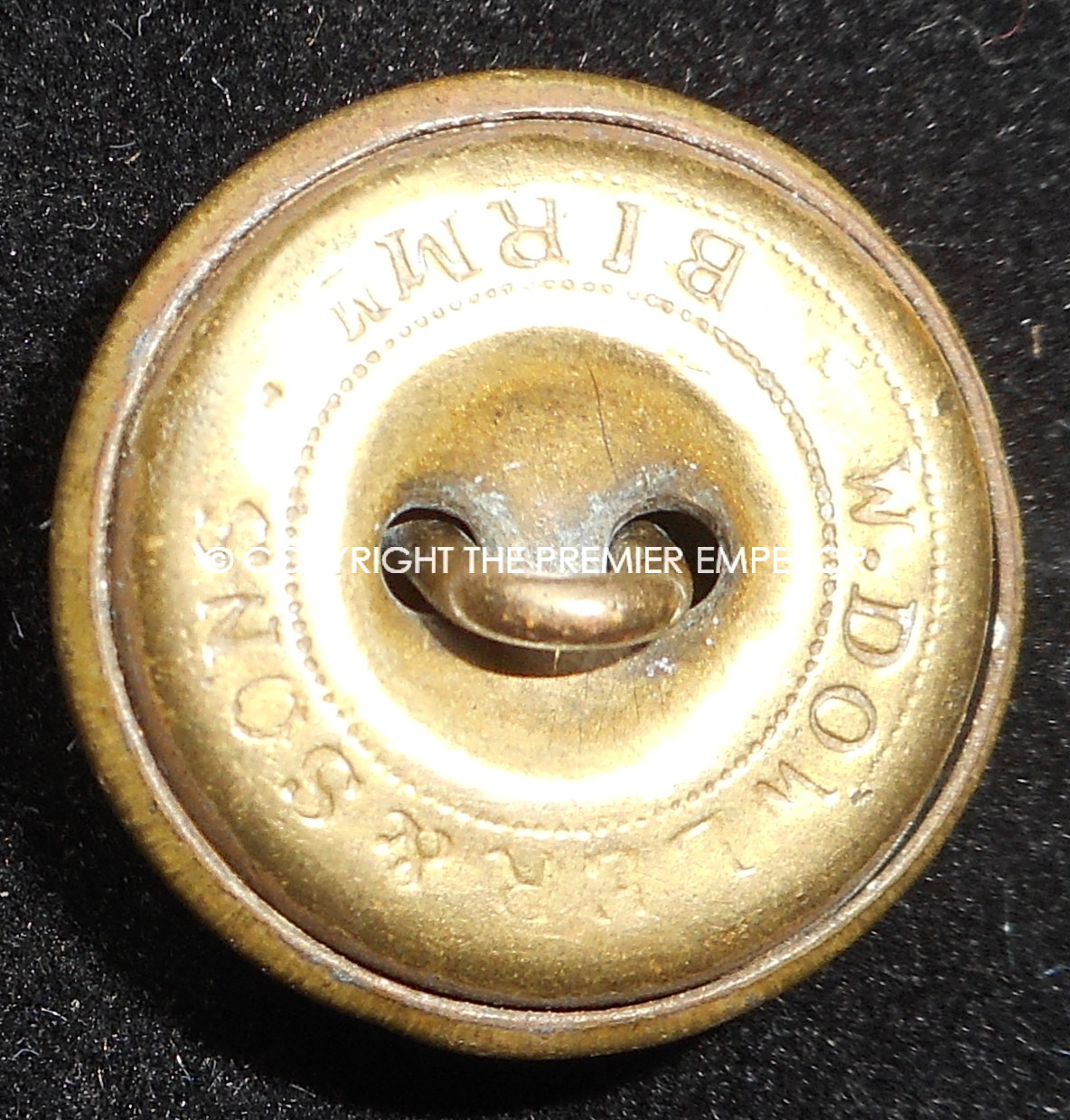 British button "Scots Guards".(Kings Crown)Full size 1' dia.approx.