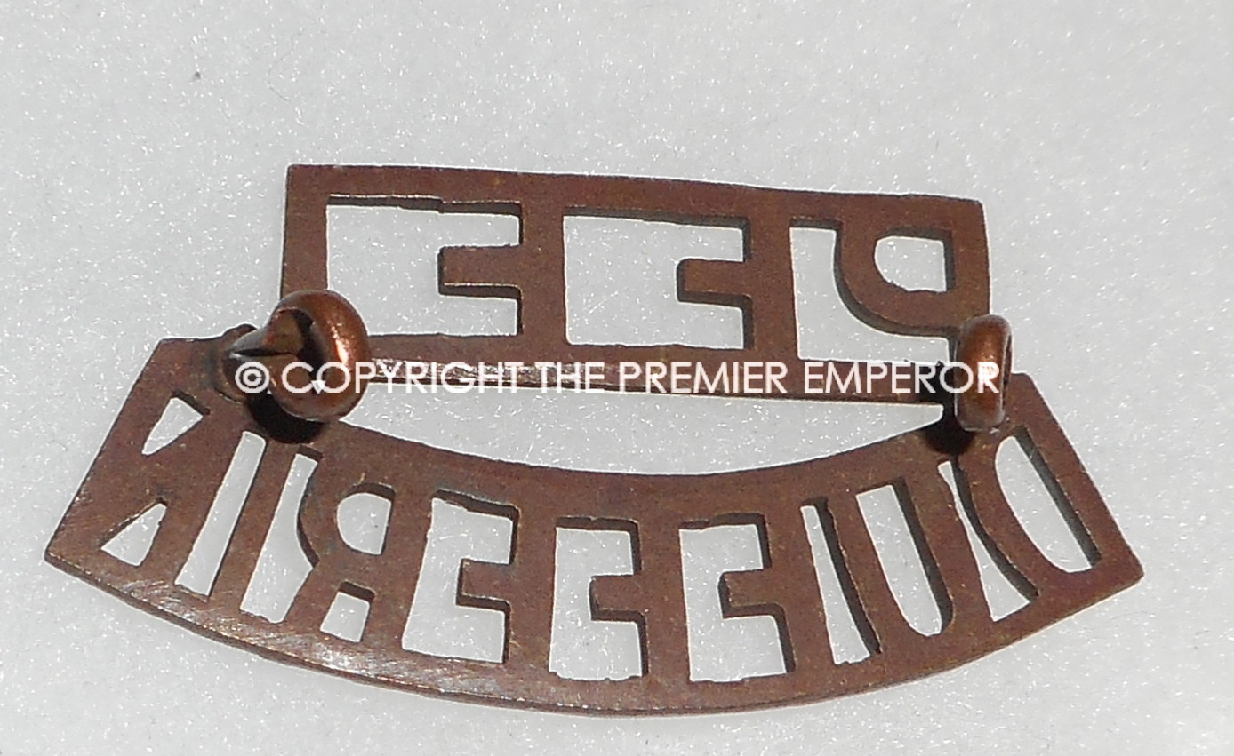 Canada. The Peel & Dufferin metal shoulder title.Circa.1925