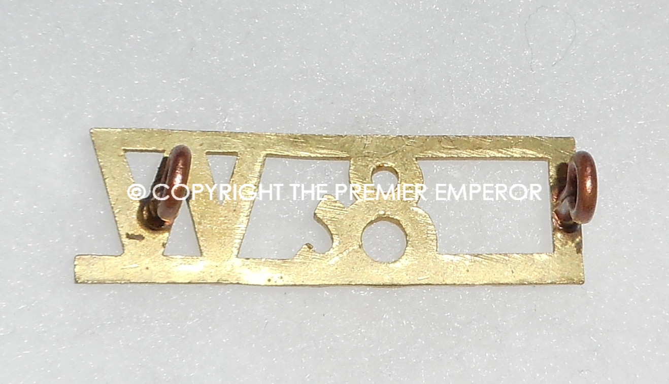 Canada. The Lincoln & Welland Regiment metal shoulder title.Circa.1920-36