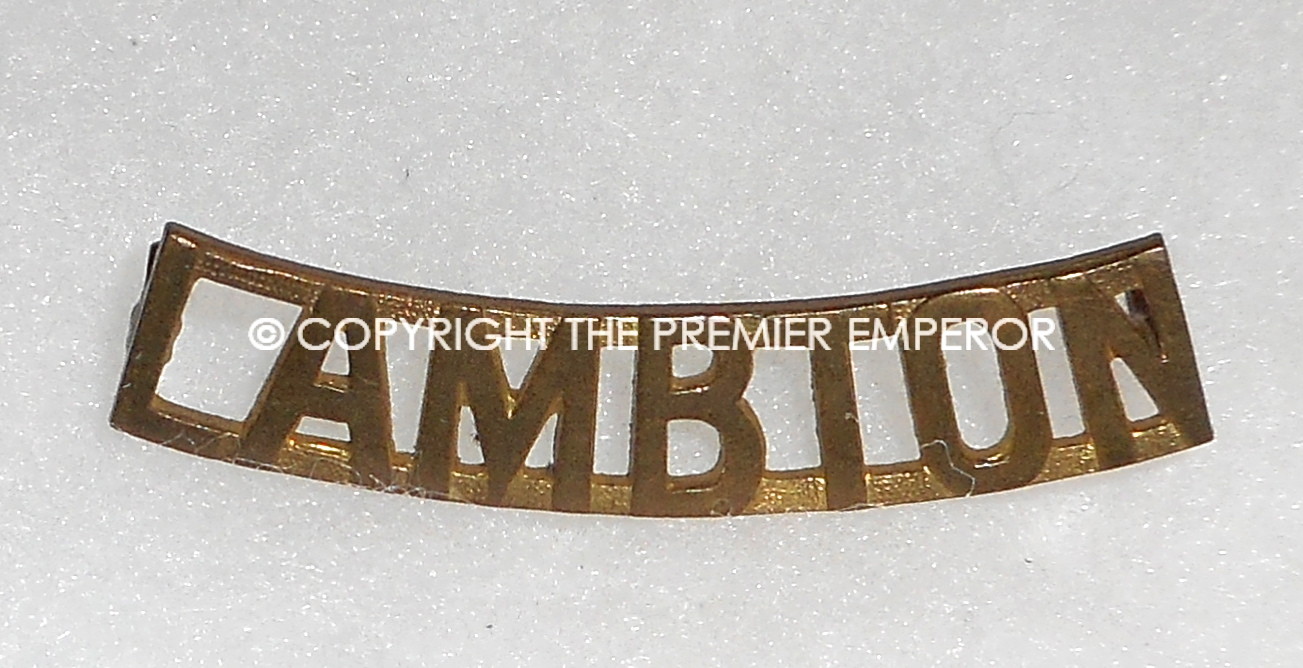 Canada. The Lambton Regiment metal shoulder title.Circa.1920-36