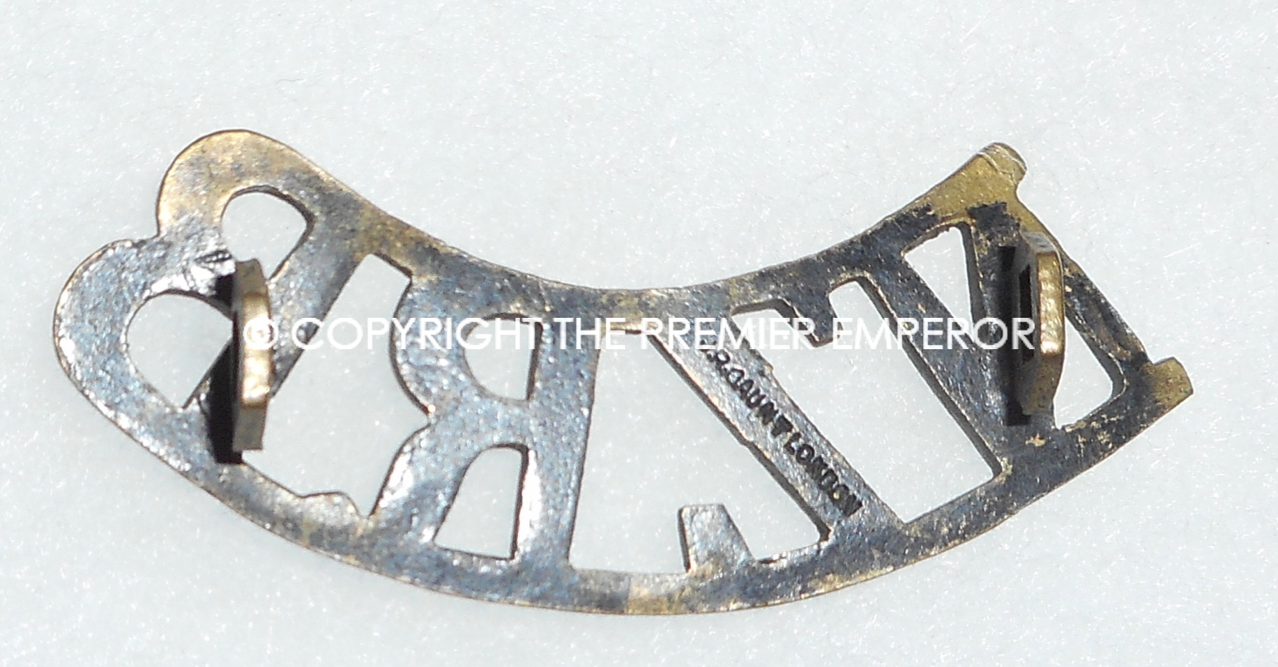 New Zealand Rifle Brigade brass shoulder title.Circa.1914/1918