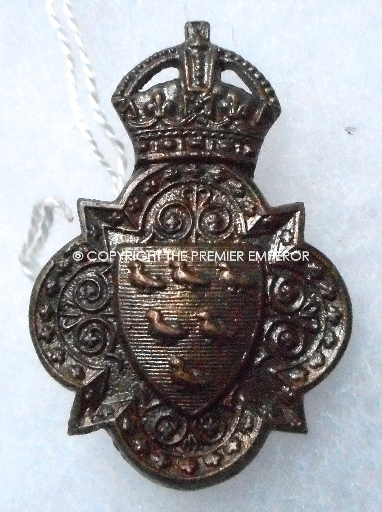 British. Sussex Imperial Yeomanry Officers bronze cap badge.