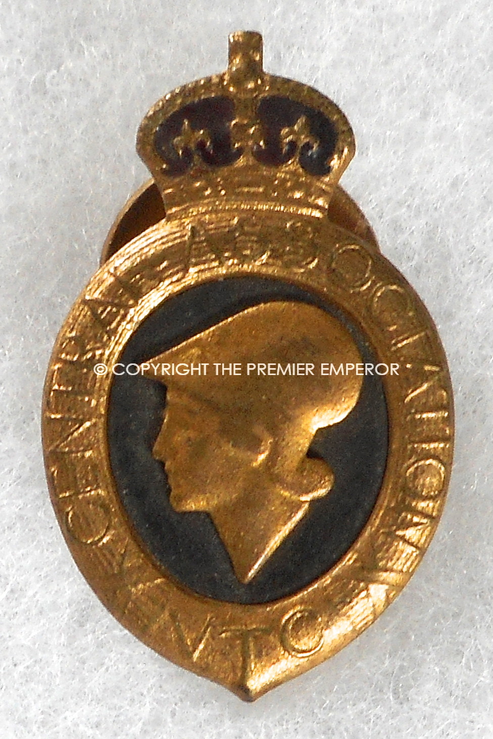 British 1914/1918 Central Association of Volunteer Training Corps VTC Home Front Badge, Buttonhole Fitting.
