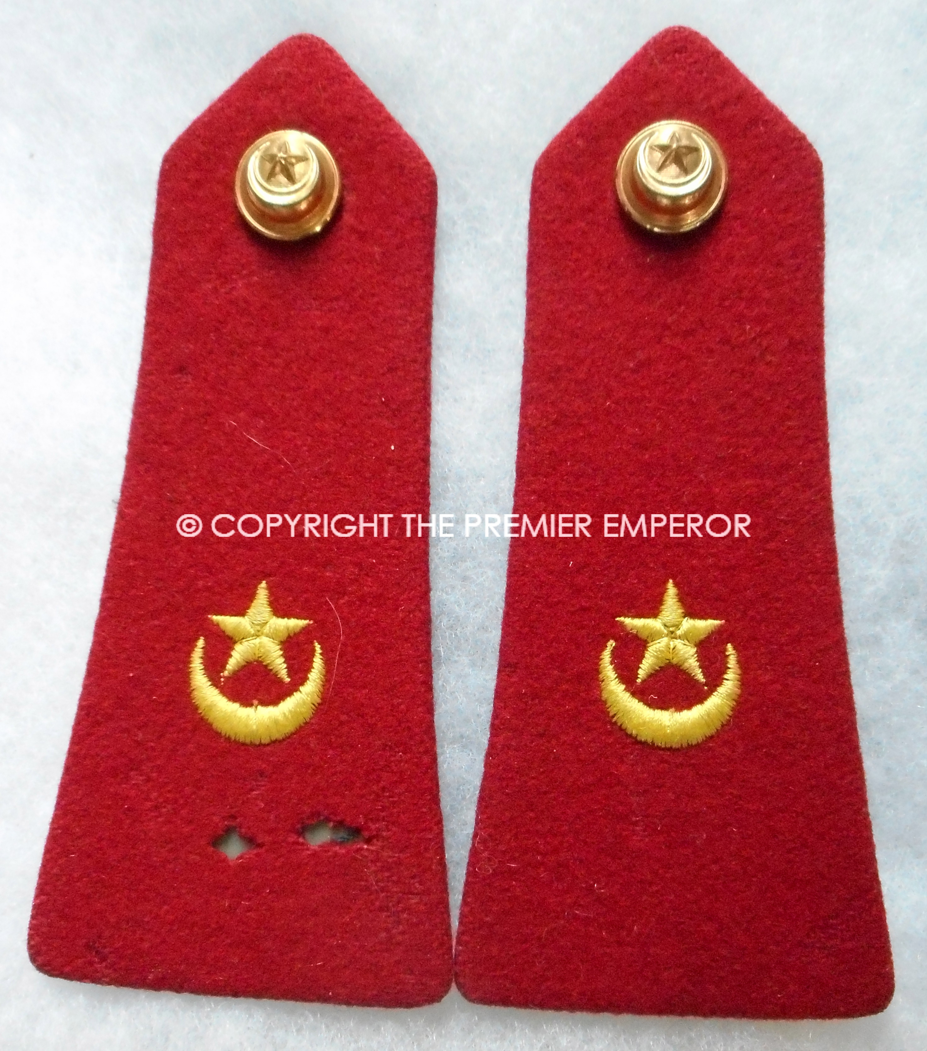 France. A pair of French Spahis epaulettes. Circa.1940's